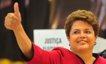Dilma sanciona aviso prévio de 90 dias