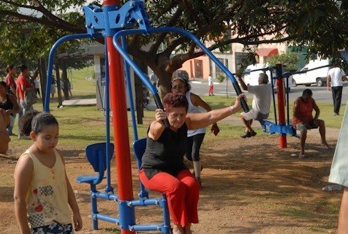 Governo anuncia 2 academias de Saude para Vitória da Conquista