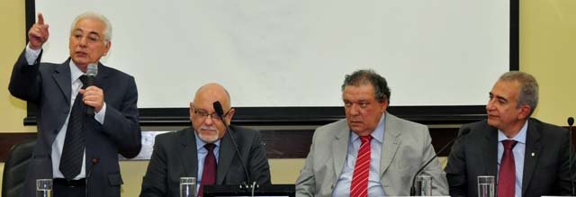 Caixa reune autoridades:  inauguração da Superintendencia Regional