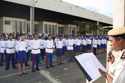 Abertas as inscrições ao sorteio do Colegio Militar