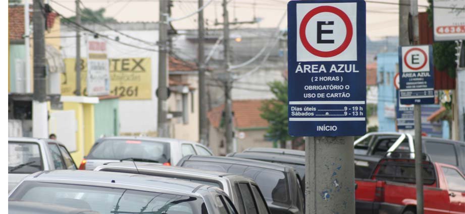 “Zona Azul” é responsável pela segurança dos veículos estacionados nas ruas