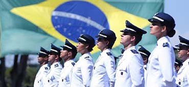 Aeronáutica abre concurso