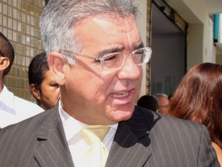 Assembléia aprova PL garantindo piso aos professores