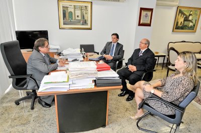 FAINOR assina convenio com o TJBA