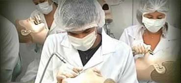 Curso de Odonto FAINOR abre inscrições: atendimento gratuito