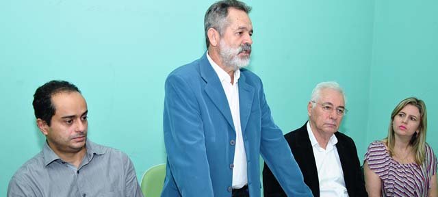 Prefeitura assina contrato com Fundação de Saude