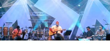 Asa e Durval Lelys alegram madrugada do Festival de Inverno