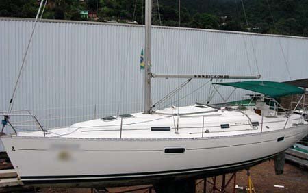 Receita Federal realiza leilão de mercadorias apreendidas