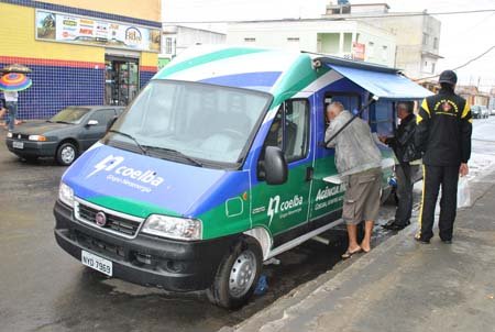 Agência Móvel da Coelba atende no Bairro Brasil