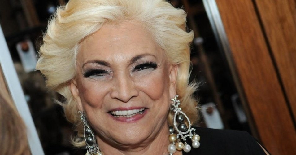 Brasil chora morte de Hebe Camargo