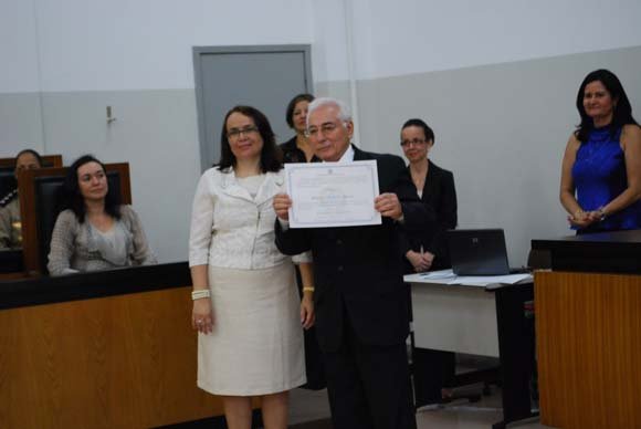 Justiça Eleitoral diploma eleitos em 2012