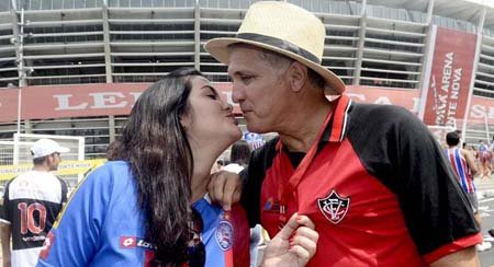 Vitória 5 X 1 Bahia na inauguração da Arena Fonte Nova