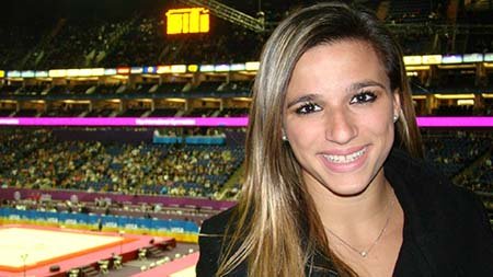 Jade Barbosa estreia série “Ensaios”