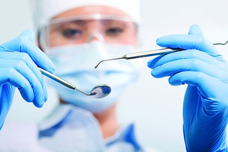 Marinha abre 39 vagas para oficiais dentistas