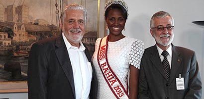 Governador recebe visita da Miss Bahia 2013