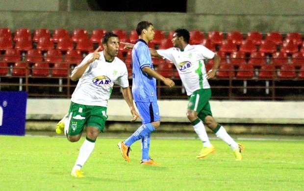 CSA e Vitória da Conquista empatam no Brasileirão