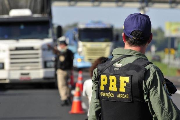 PRF realiza Operação Semana Santa e Tiradentes 2014