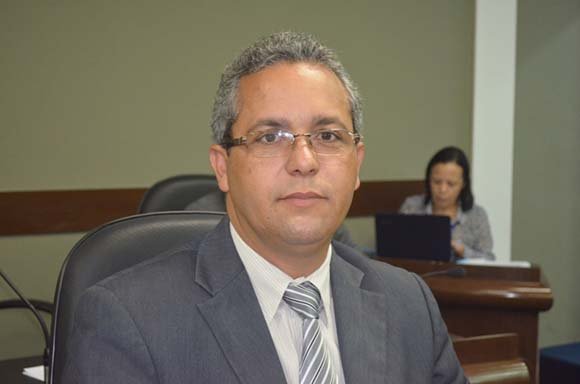 Coriolano Moraes: “prefeito trabalha para resolver demandas!”