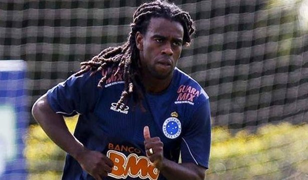 CBF inicia campanha contra racismo no futebol