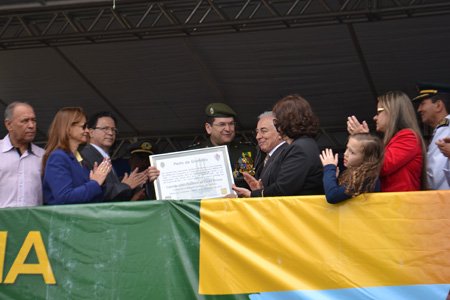 7 de Setembro leva milhares de pessoas à avenida