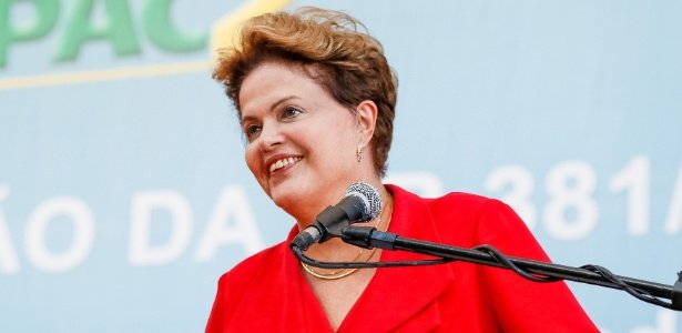 Dilma é reeleita na disputa mais apertada da história