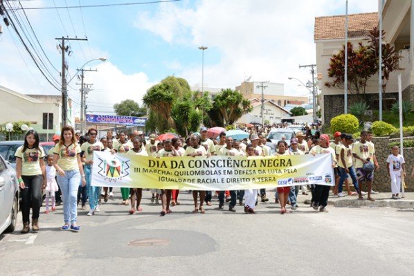 Novembro Negro: comunidades quilombolas participam de caminhada