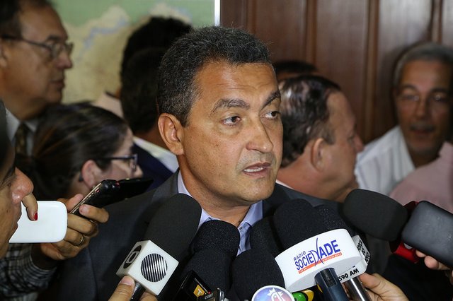 TVE transmite posse de Rui Costa ao vivo