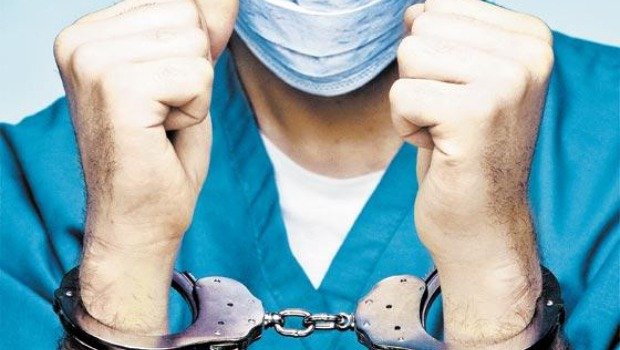 Falso médico preso em Salvador