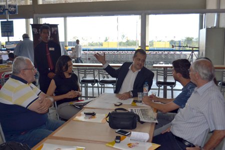 Presidente do Assaí Atacadista recebe convidados