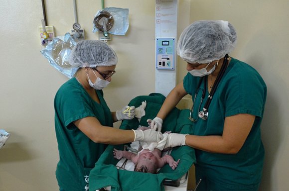 Hospital Esaú Matos ganha novos espaços