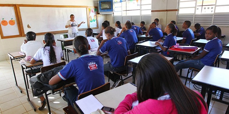 Educação convoca professores aprovados no REDA