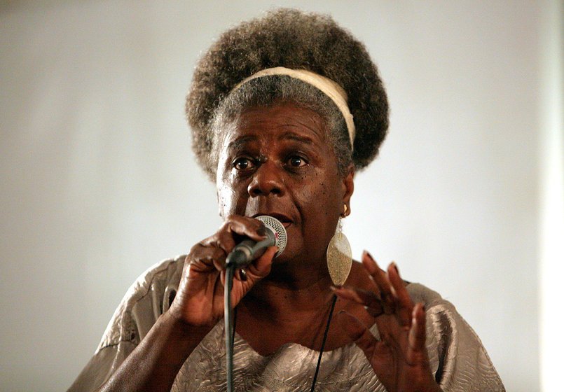 Escritora mineira Conceição Evaristo realiza debate em Conquista