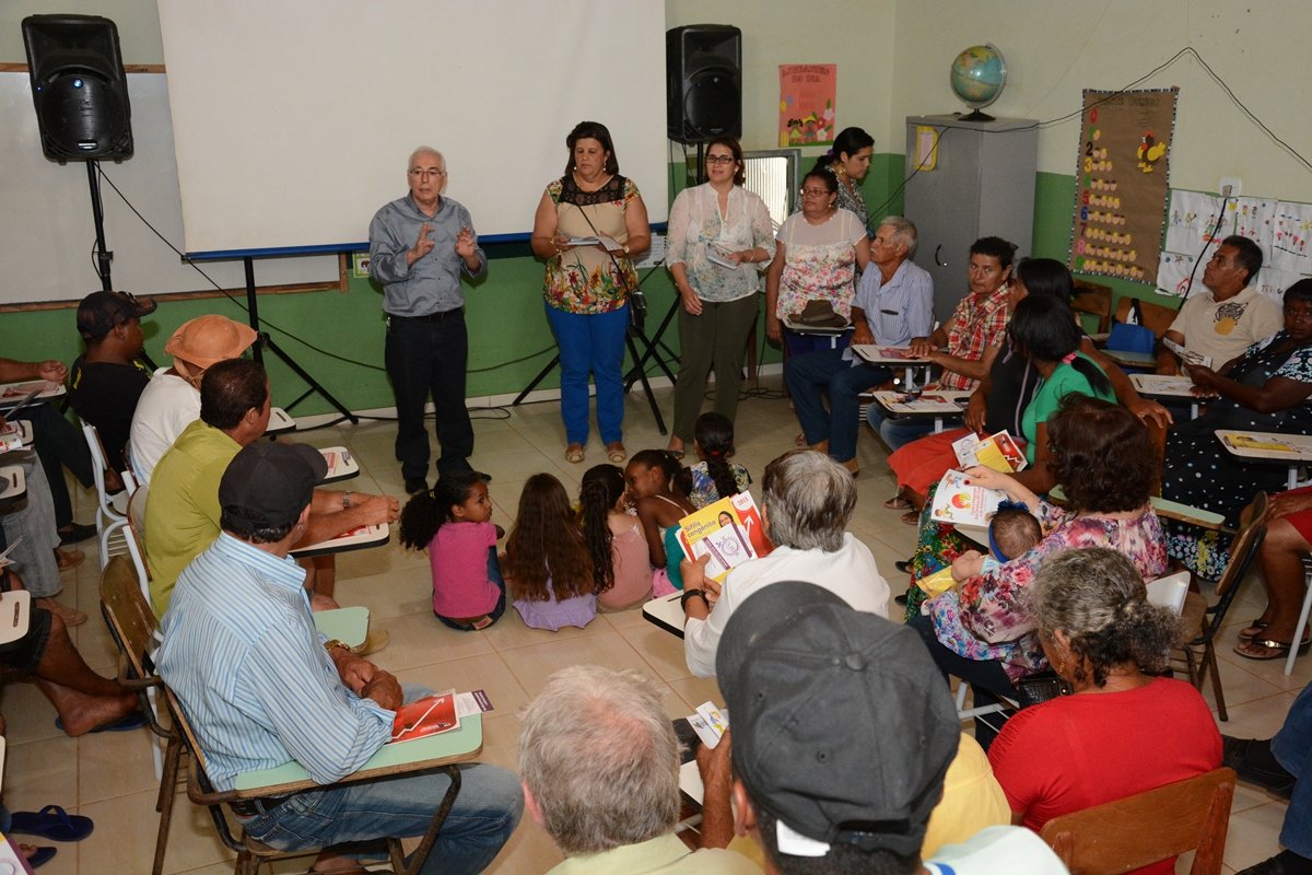 Prefeitura leva sinal de internet ao povoado de Algodão