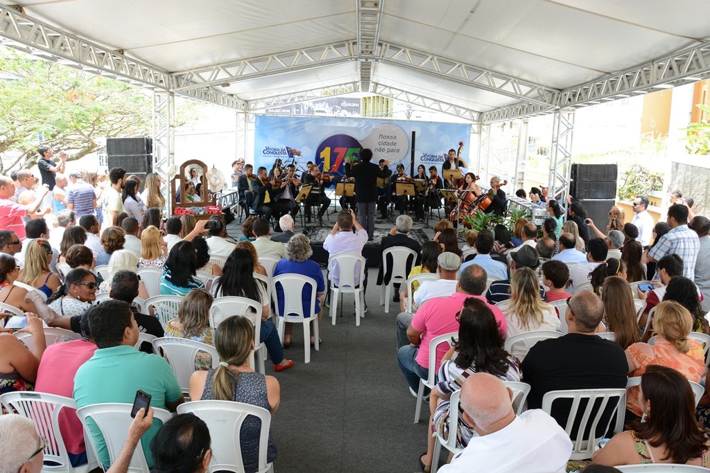 População prestigia festejos dos 175 anos de Conquista