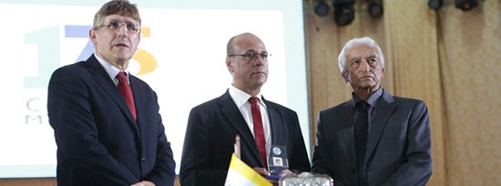 CMVC e Correios lançam carimbo e selo comemorativo