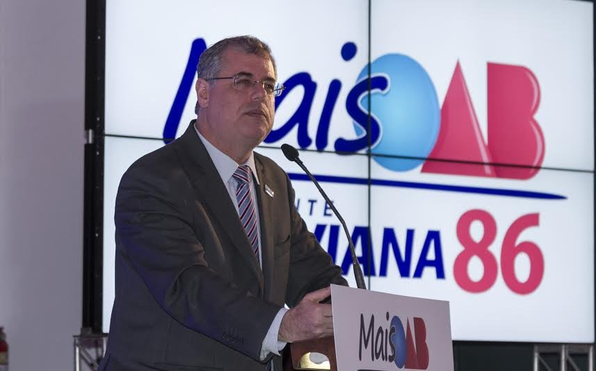 Luiz Viana em Vitória da Conquista nesta segunda