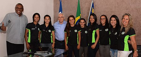 Meninas nas quartas de final do Campeonato Baiano