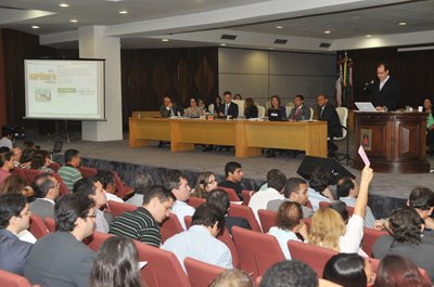 TJBA promove leilão de bens móveis em desuso