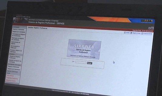 Cartão de registro profissional obtido pela internet