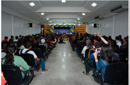 Câmara debate políticas públicas para a juventude