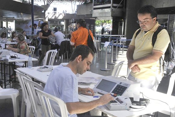 Quem não votou nem justificou pode votar neste domingo