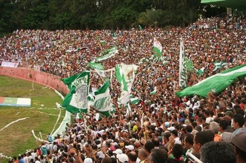 Lomantão recebe torcida do ECPP Vitória da Conquista