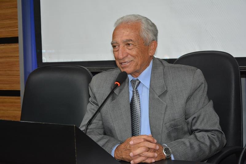 Gilzete se despede da vida pública