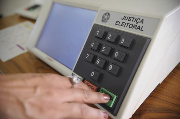 Ausência no 2º turno pode ser justificada até essa quinta (29)