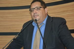 Vereador Luciano critica posicionamento de alguns vereadores