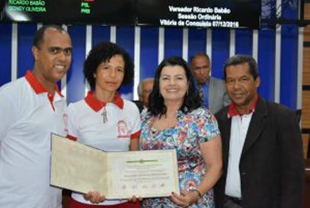 Câmara homenageia Apostolado da Divina Misericórdia