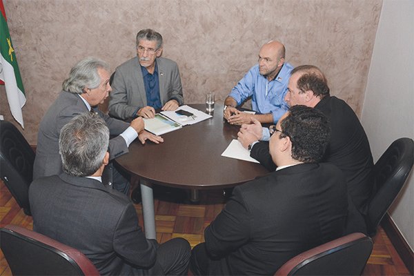 Gestão Municipal trabalha contra fechamento do BB