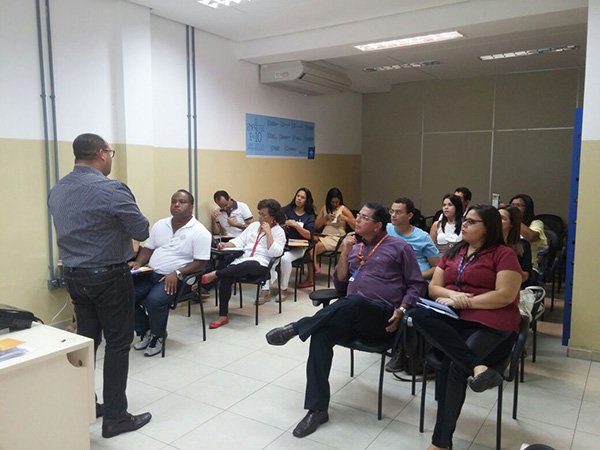 Programa Jovens Empreendedores: Sebrae capacita prefeituras