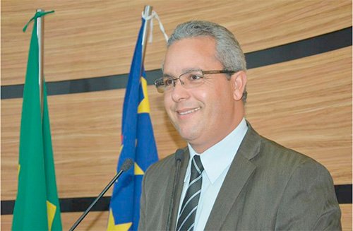 Cori defende regulamentação de monitores da rede municipal de ensino