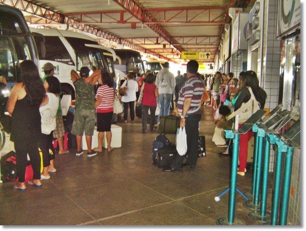 Passageiros devem confirmar viagens desta sexta (28)